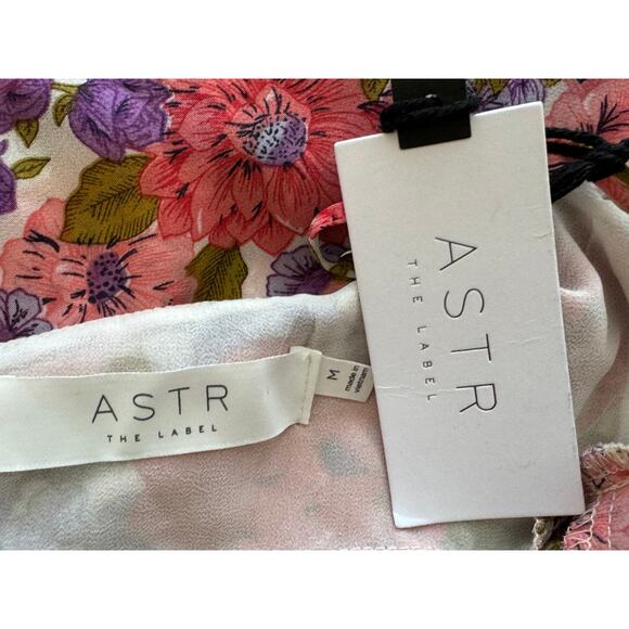 REVOLVE ASTR THE LABEL ~ Pink Coral Floral Two Tiered Strappy Cami Top M Floral - Picture 7 of 7